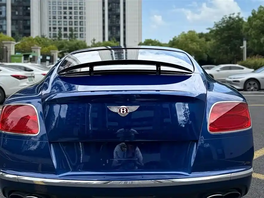 Bentley Continental 2018 — фото 2