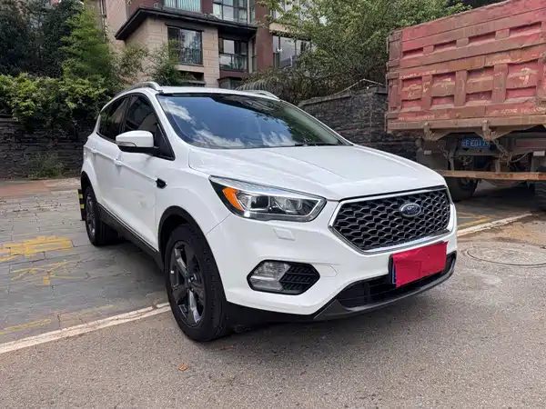 Ford Kuga 2019