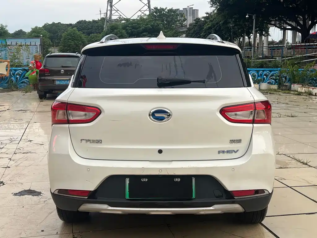 GAC Group Qizhi PHEV 2018 — фото 9