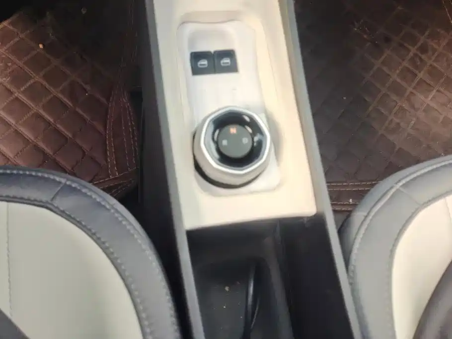 Geely Galaxy Panda 2024 — фото 16