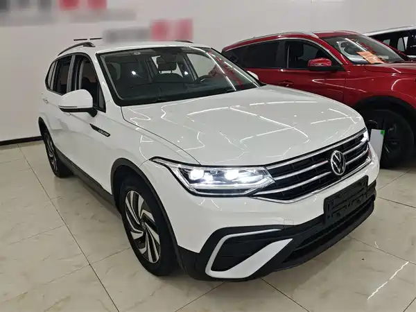Volkswagen Tiguan L 2022
