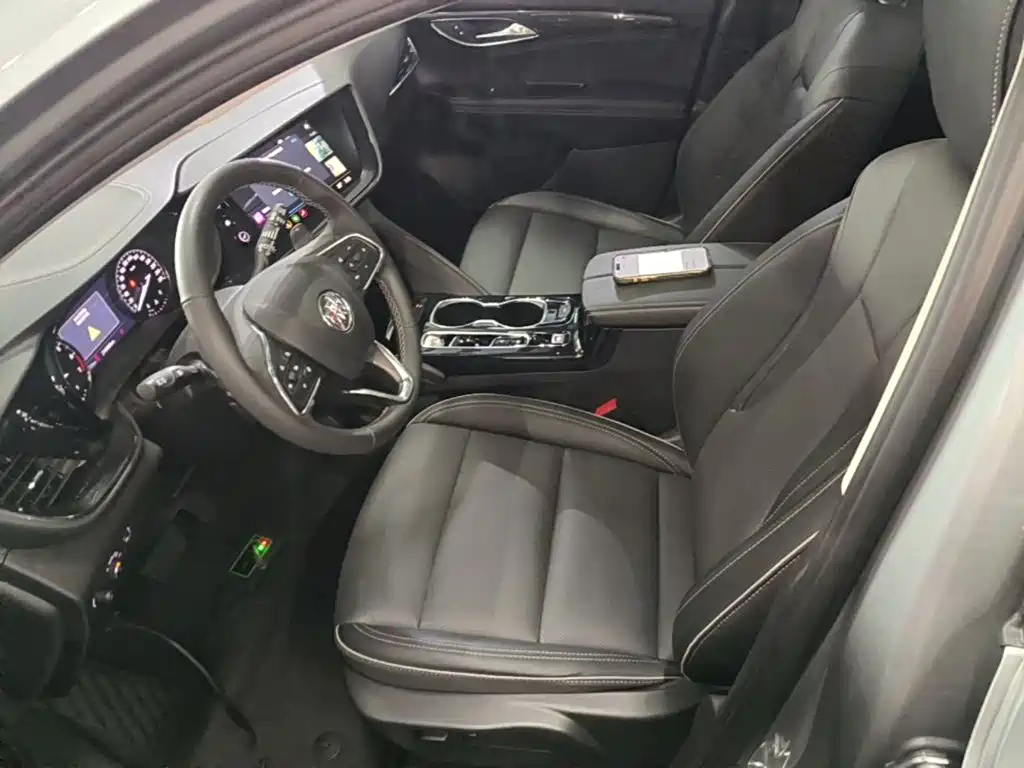 Buick Envision Plus 2023 — фото 15