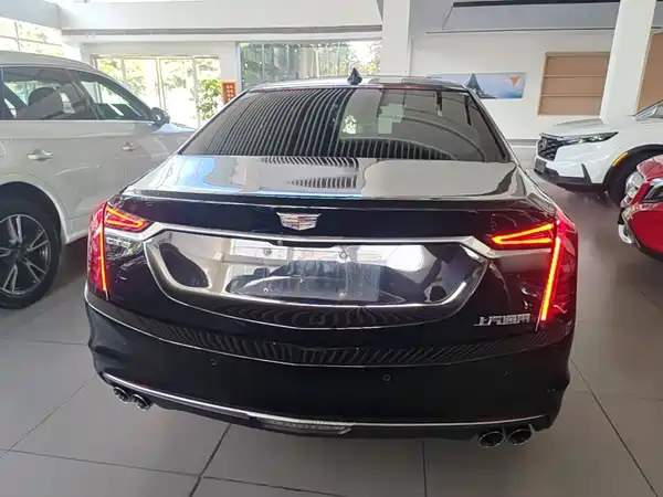 Cadillac CT6 2021