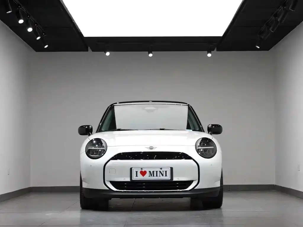 MINI COOPER EV 2024 — фото 3