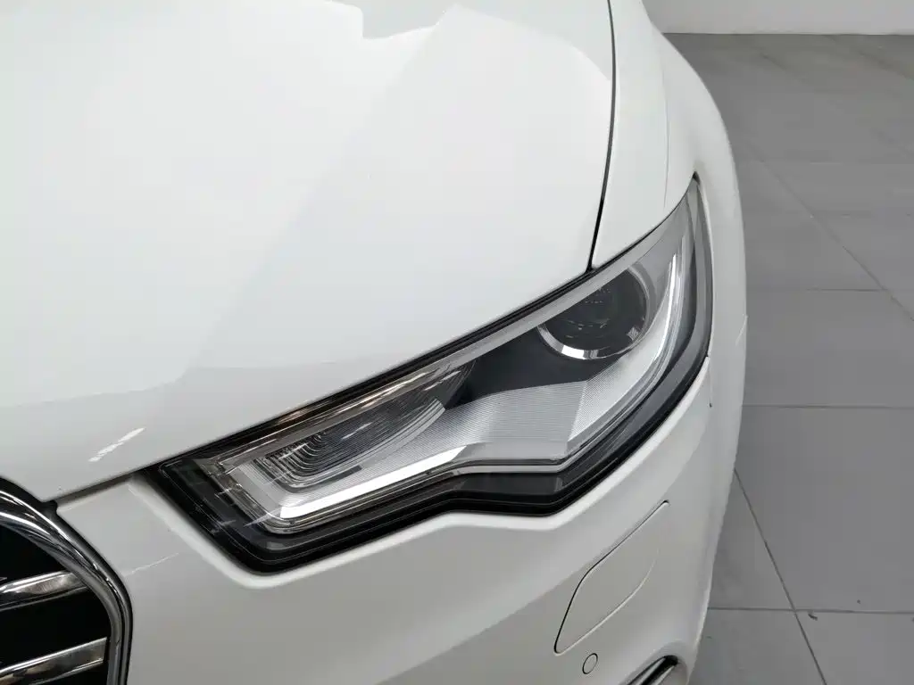 Audi A6L 2014