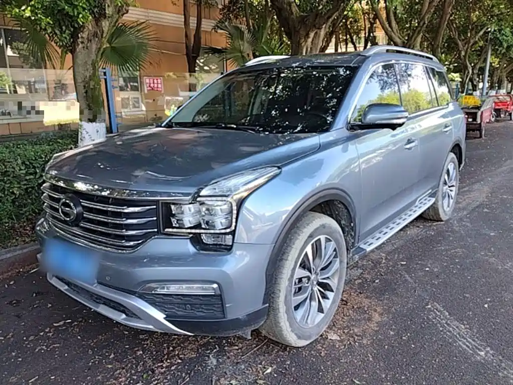 GAC Trumpchi GS8 2017 — фото 1