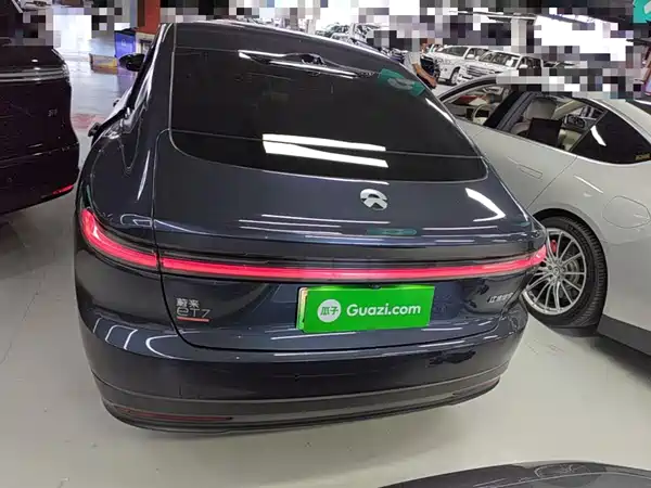 NIO ET7 2022