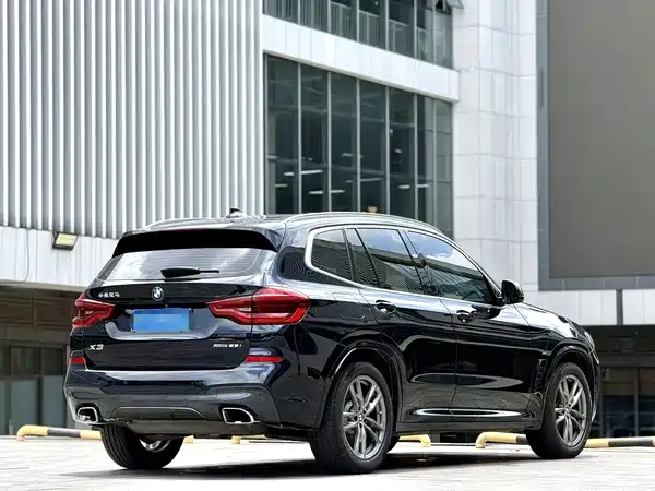 BMW X3 2021