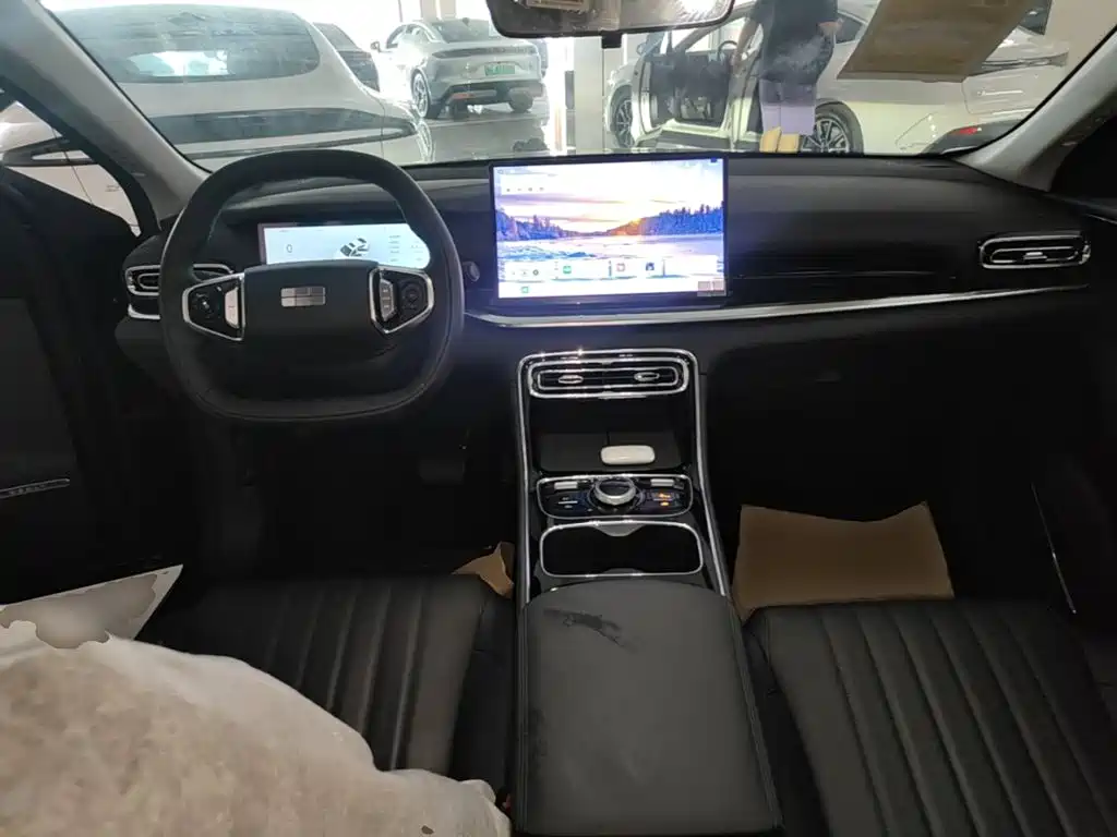 Geely Galaxy Star 6 2026 — фото 10