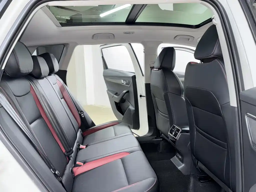 Skoda Karoq 2022 — фото 10