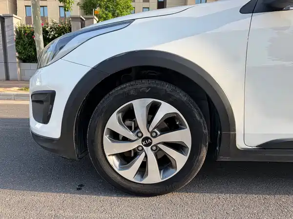 Kia KX CROSS 2017