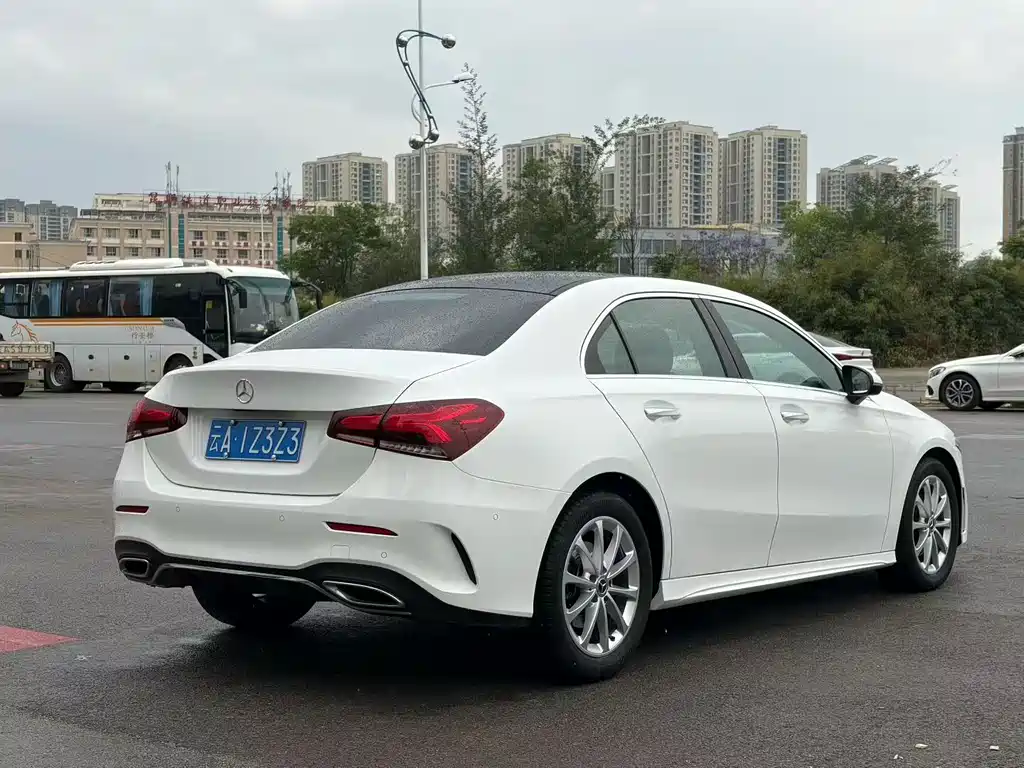 Mercedes-Benz A-Class 2020 — фото 7