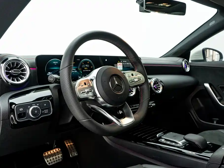 Mercedes-Benz CLA 2022 — фото 15