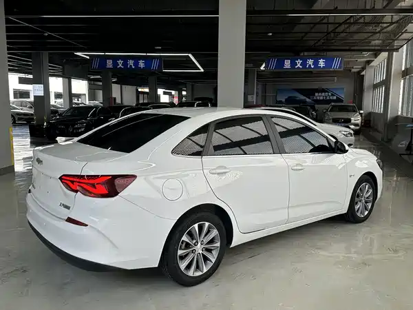 Chevrolet Monza 2021