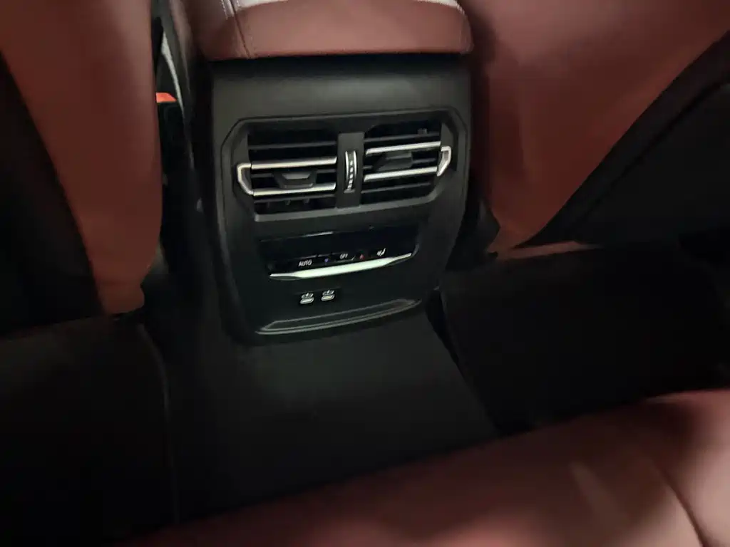 BMW 3 Series 2020 — фото 9