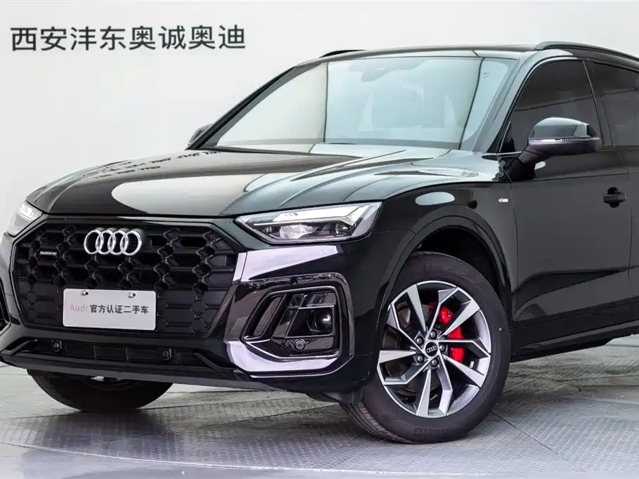 Audi Q5L 2025 — фото 20