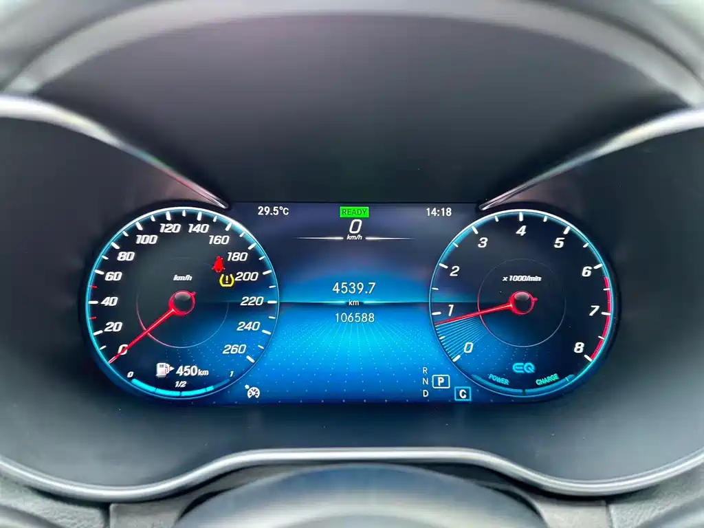 Mercedes-Benz C-Class 2020 — фото 17