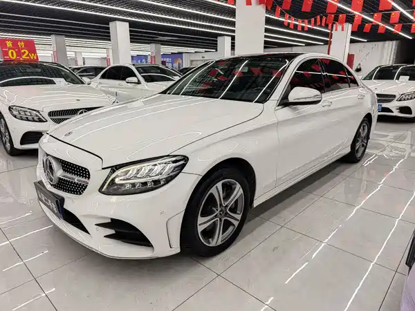 Mercedes-Benz C-Class 2020