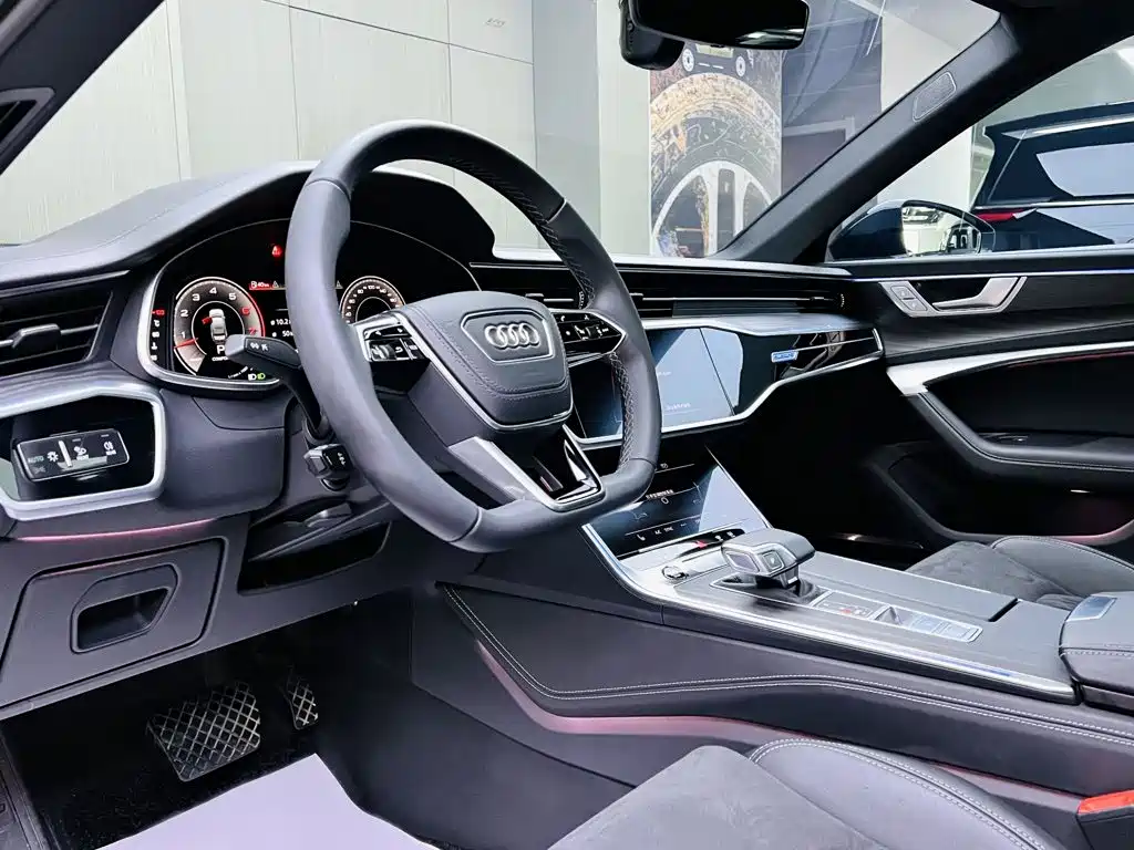 Audi A6L 2025 — фото 11