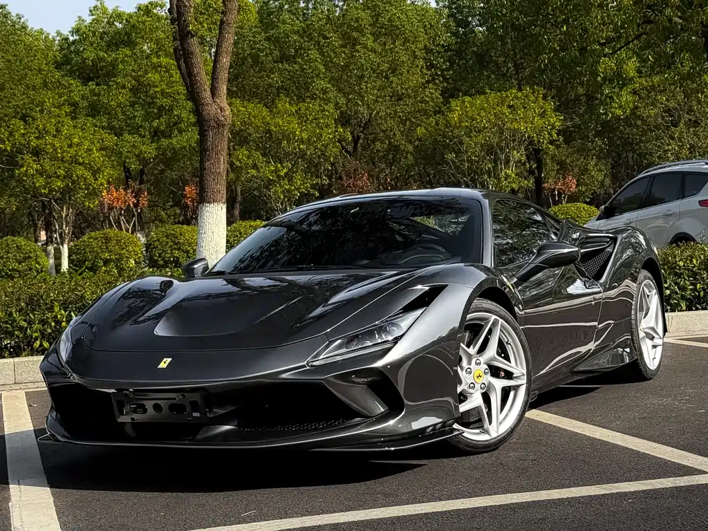 Ferrari F8 2021 — фото 2