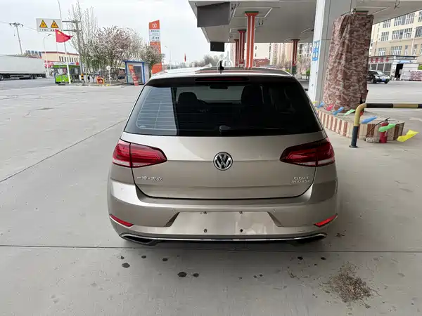 Volkswagen Golf 2020