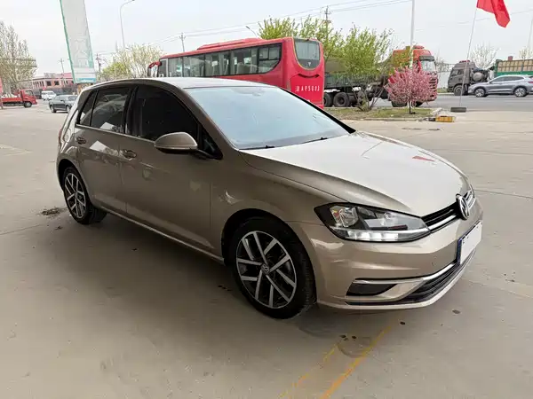 Volkswagen Golf 2020