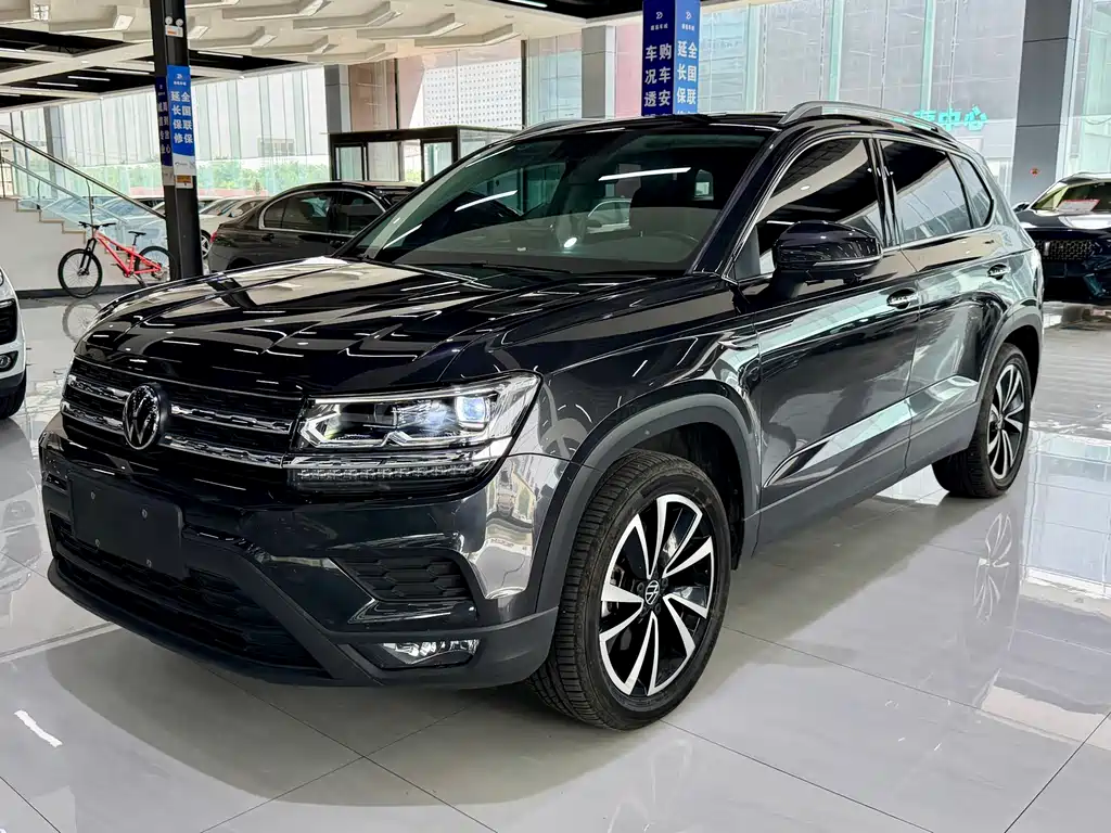 Volkswagen Tharu