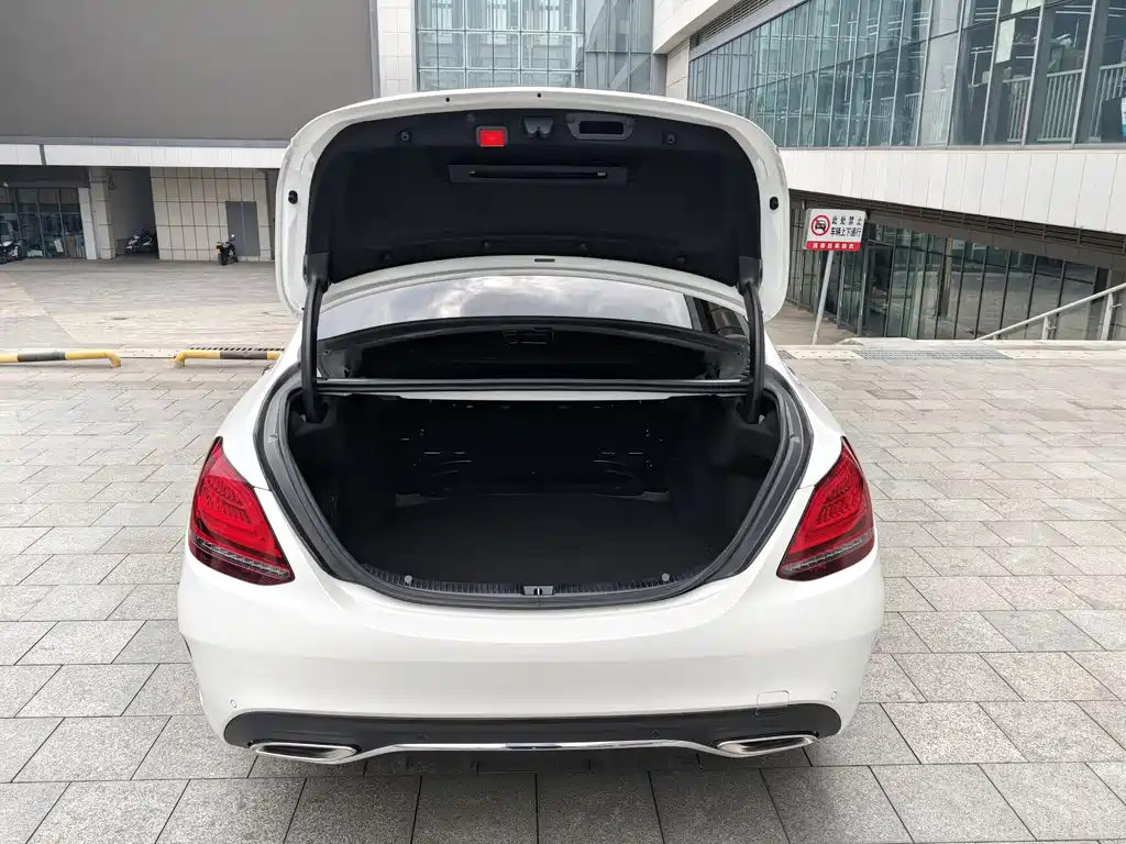 Mercedes-Benz C-Class 2020 — фото 22