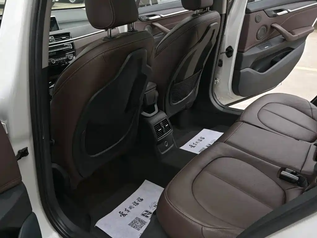 BMW X1 2018 — фото 16