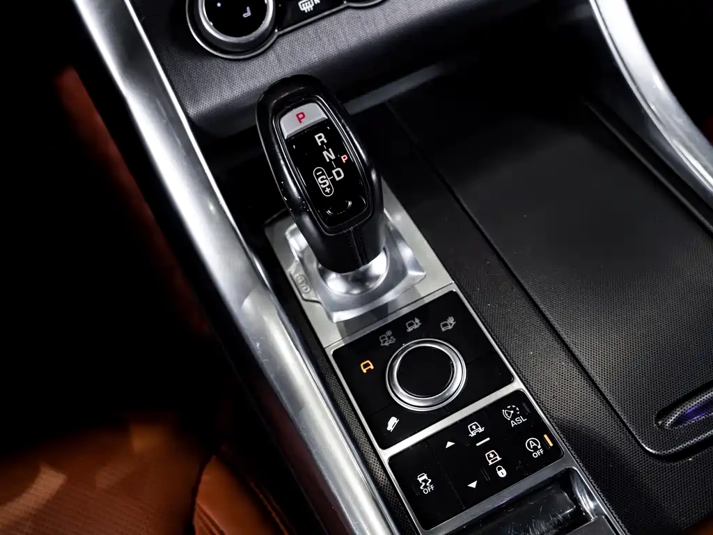 Land Rover Range Rover Sport 2017 — фото 23