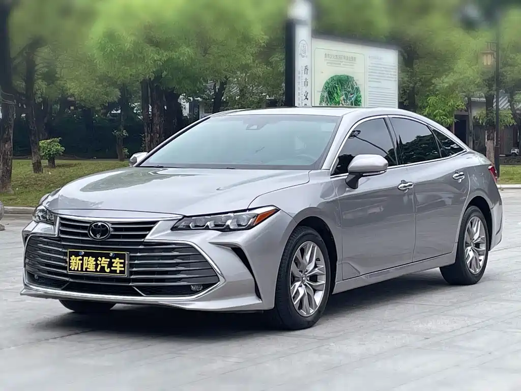 Toyota Avalon 2021 — фото 1