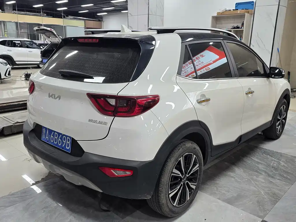 Kia KX1 2022 — фото 10
