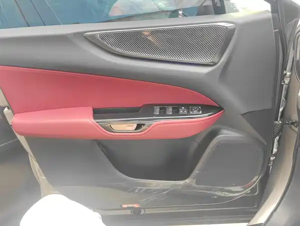 Lexus NX 2024