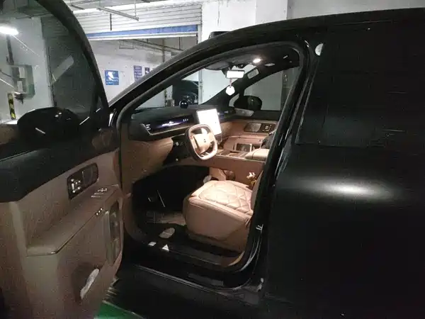 NIO ES9 2026