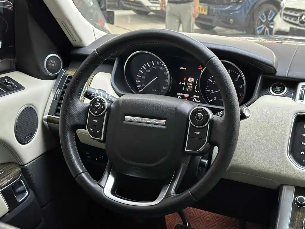 Land Rover Sport 2016 — фото 12