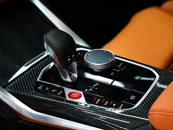 BMW M4 2025
