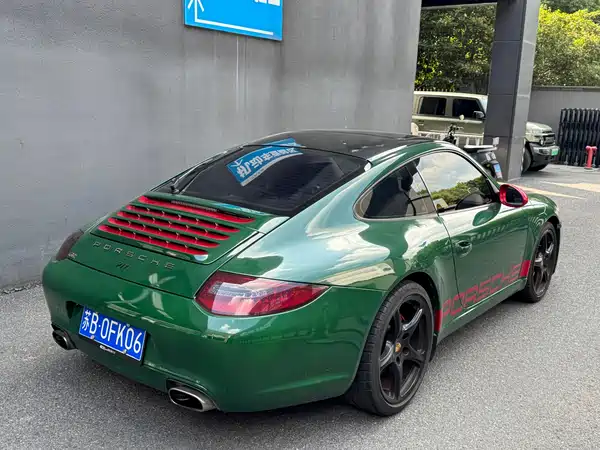 Porsche 911 2011