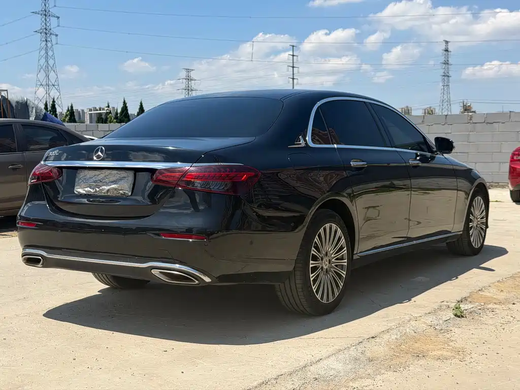 Mercedes-Benz E-Class 2017