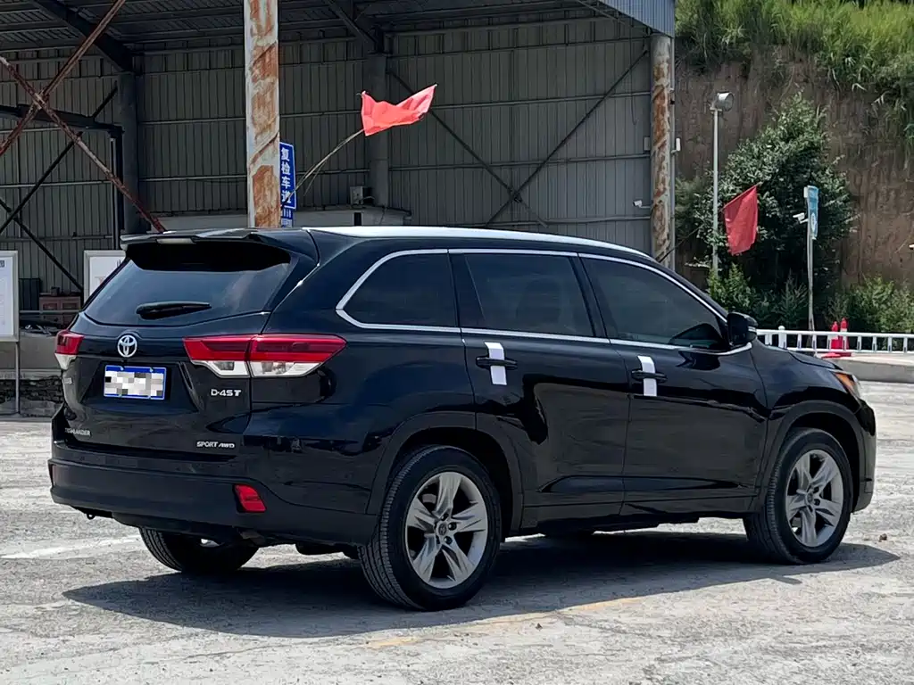 Toyota Highlander 2020