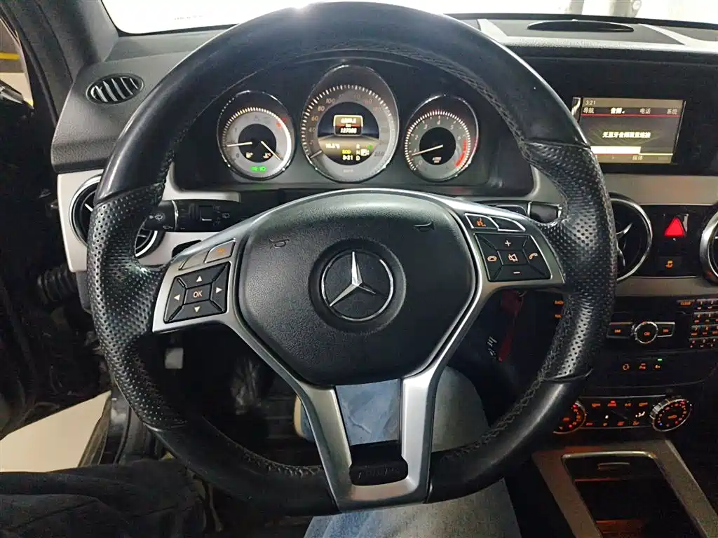 Mercedes-Benz GLK-Class 2015 — фото 11