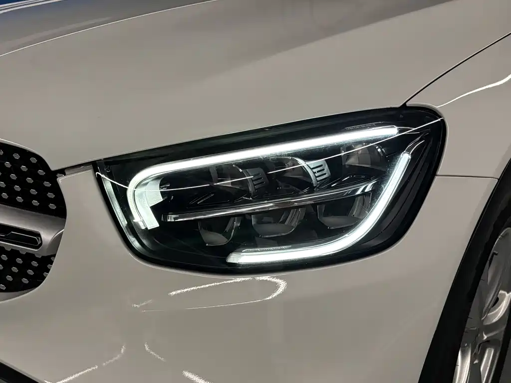 Mercedes-Benz GLC 2020 — фото 14