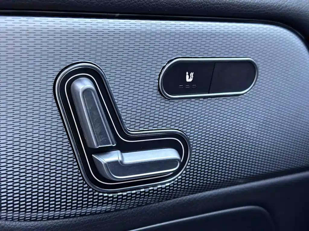 Mercedes-Benz GLB 2021 — фото 14