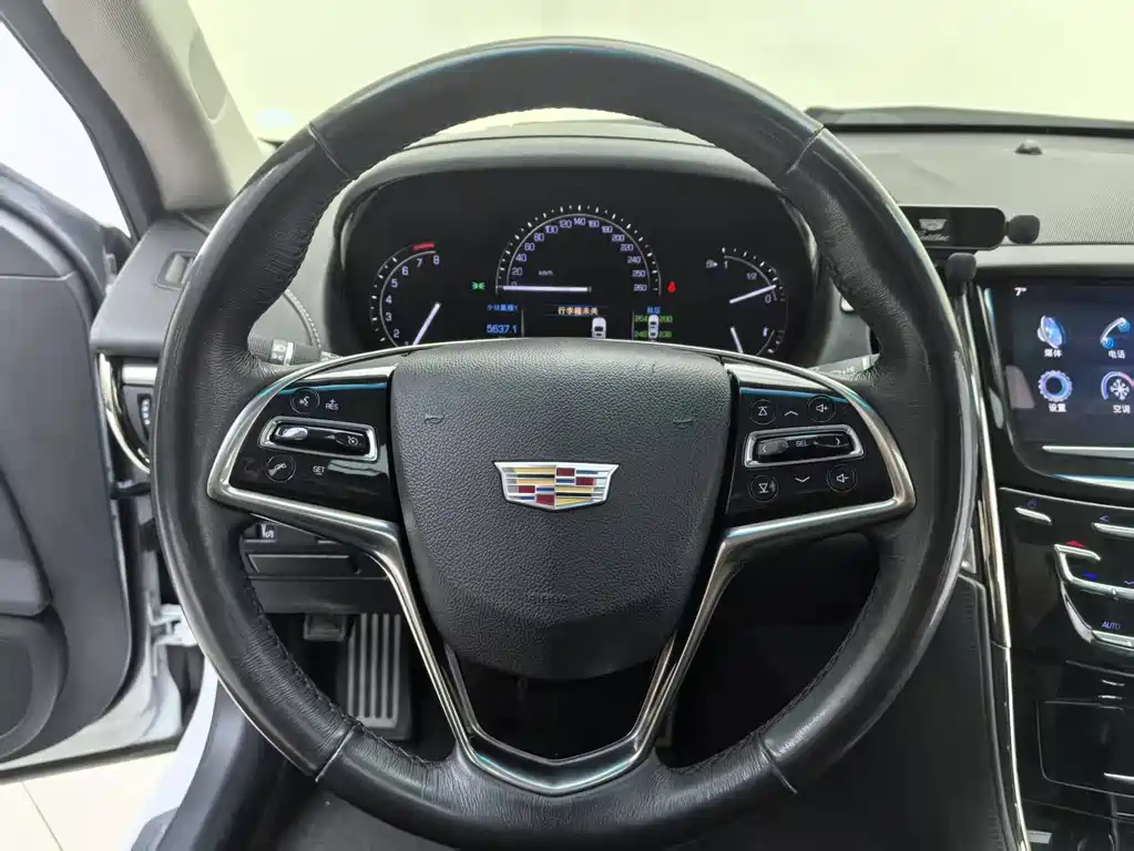 Cadillac ATS-L 2019 — фото 18
