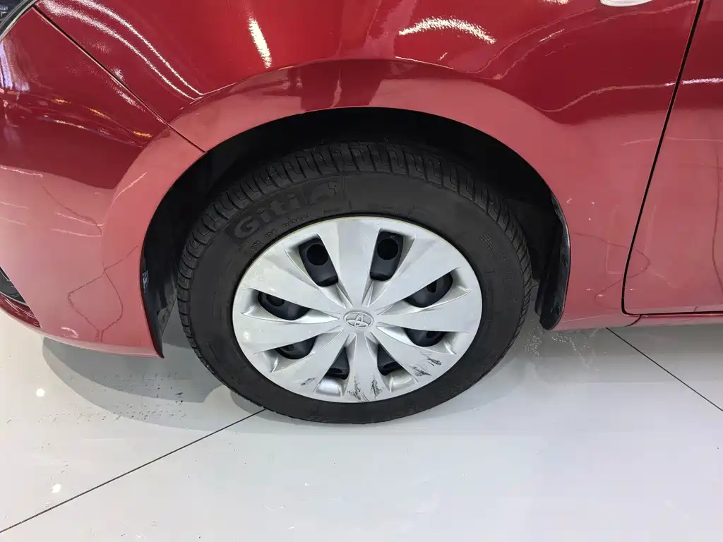 Toyota Yaris L 2019