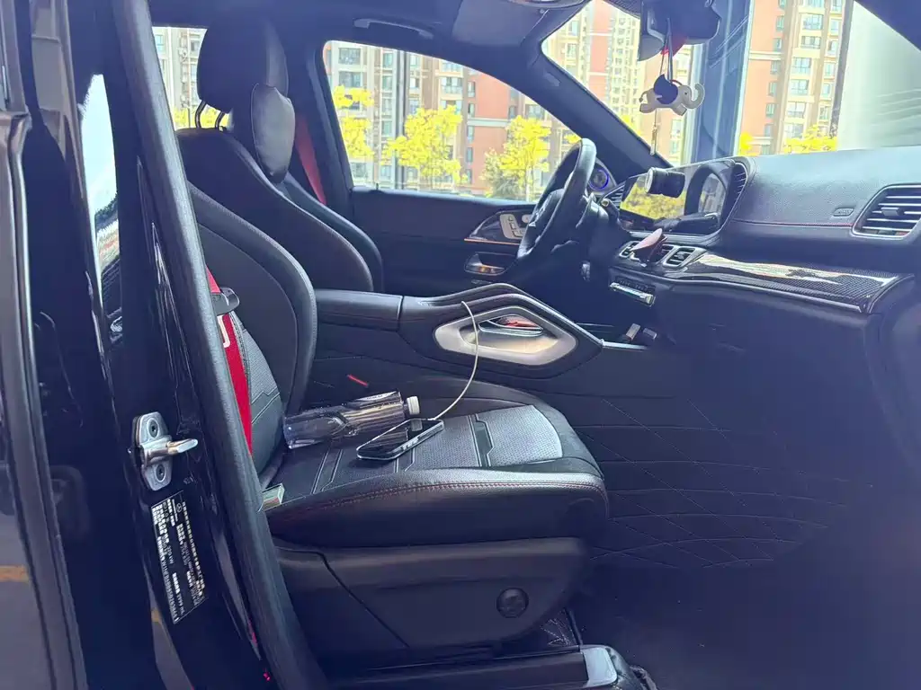 Mercedes-Benz GLE AMG 2025 — фото 3