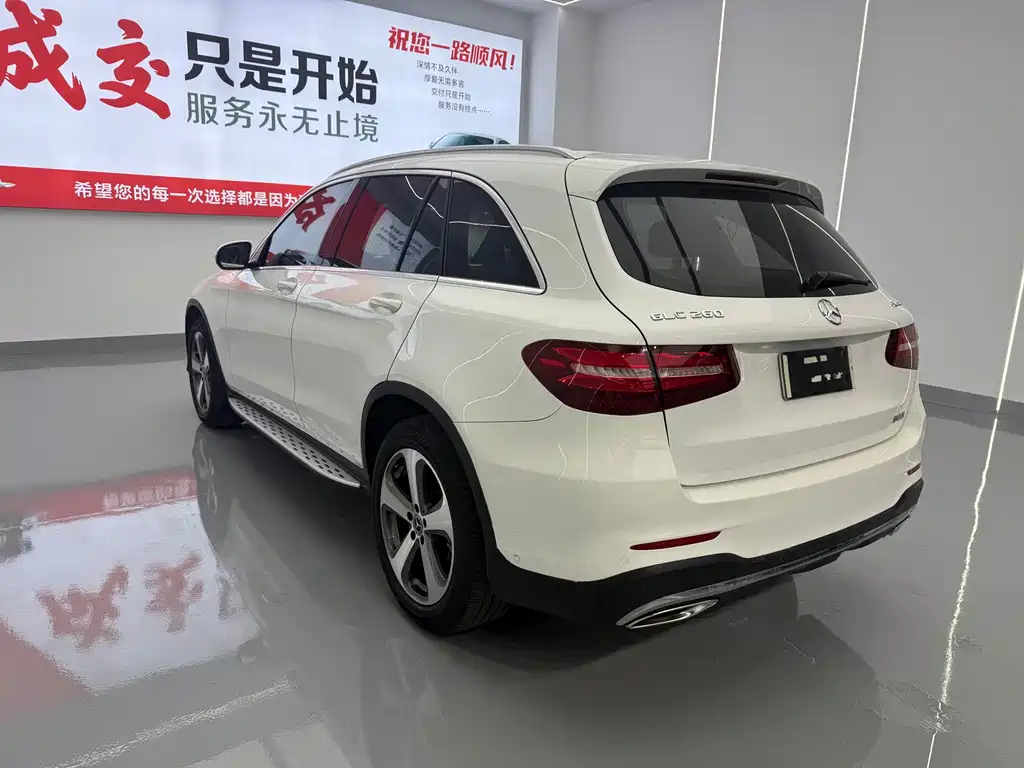 Mercedes-Benz GLC 2017 — фото 11