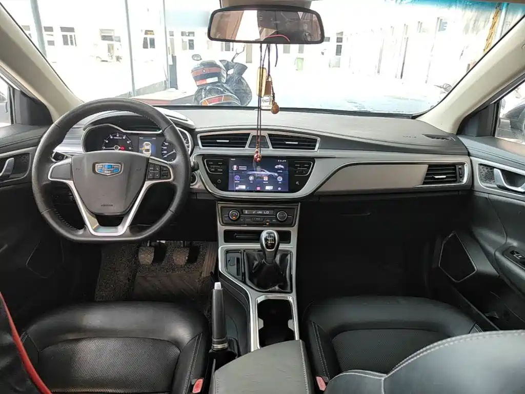 Geely Emgrand GL 2018 — фото 10