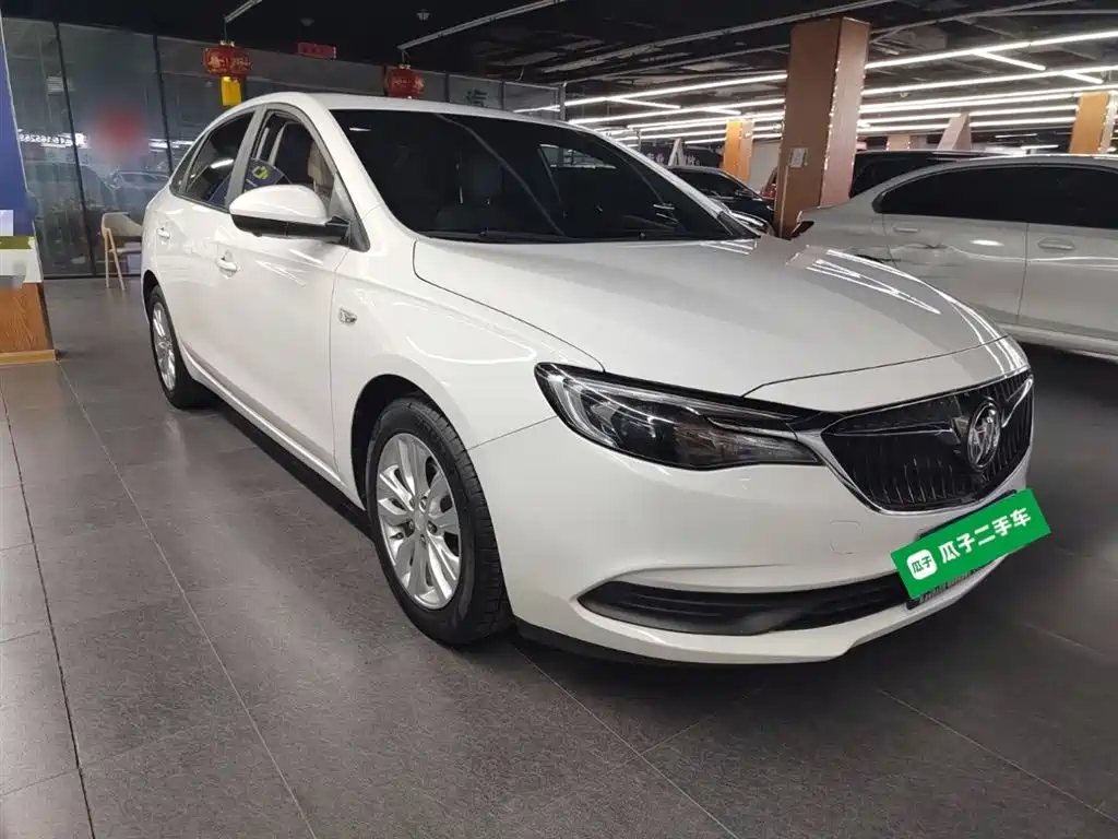 Buick Excelle 2019 — фото 24