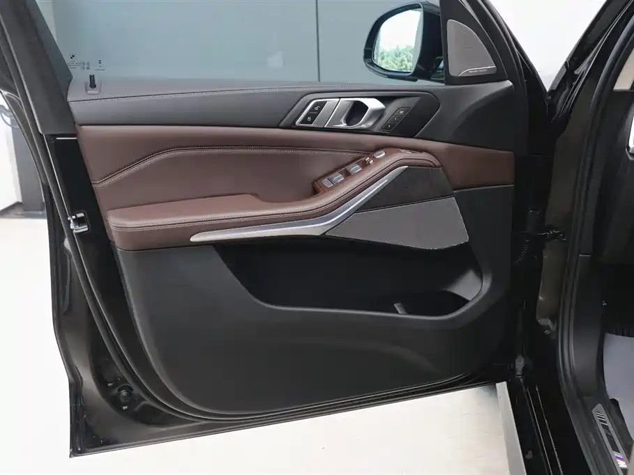 BMW X5 2023 — фото 10