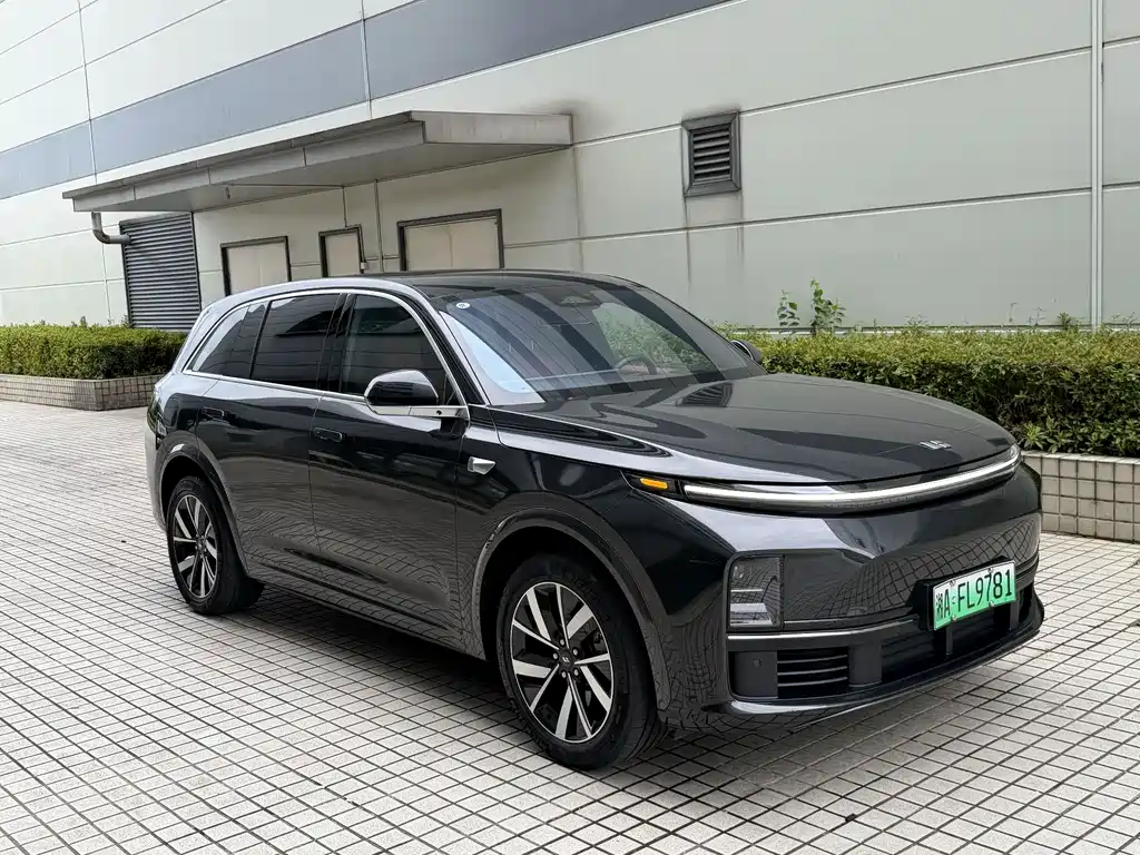 Li Auto Li L7 2023